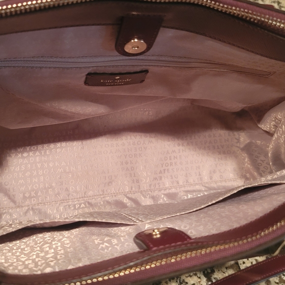 ❌SOLD❌NWT Kate Spade Newbury Lane in Cherrywood - Large - Picture 5 of 16